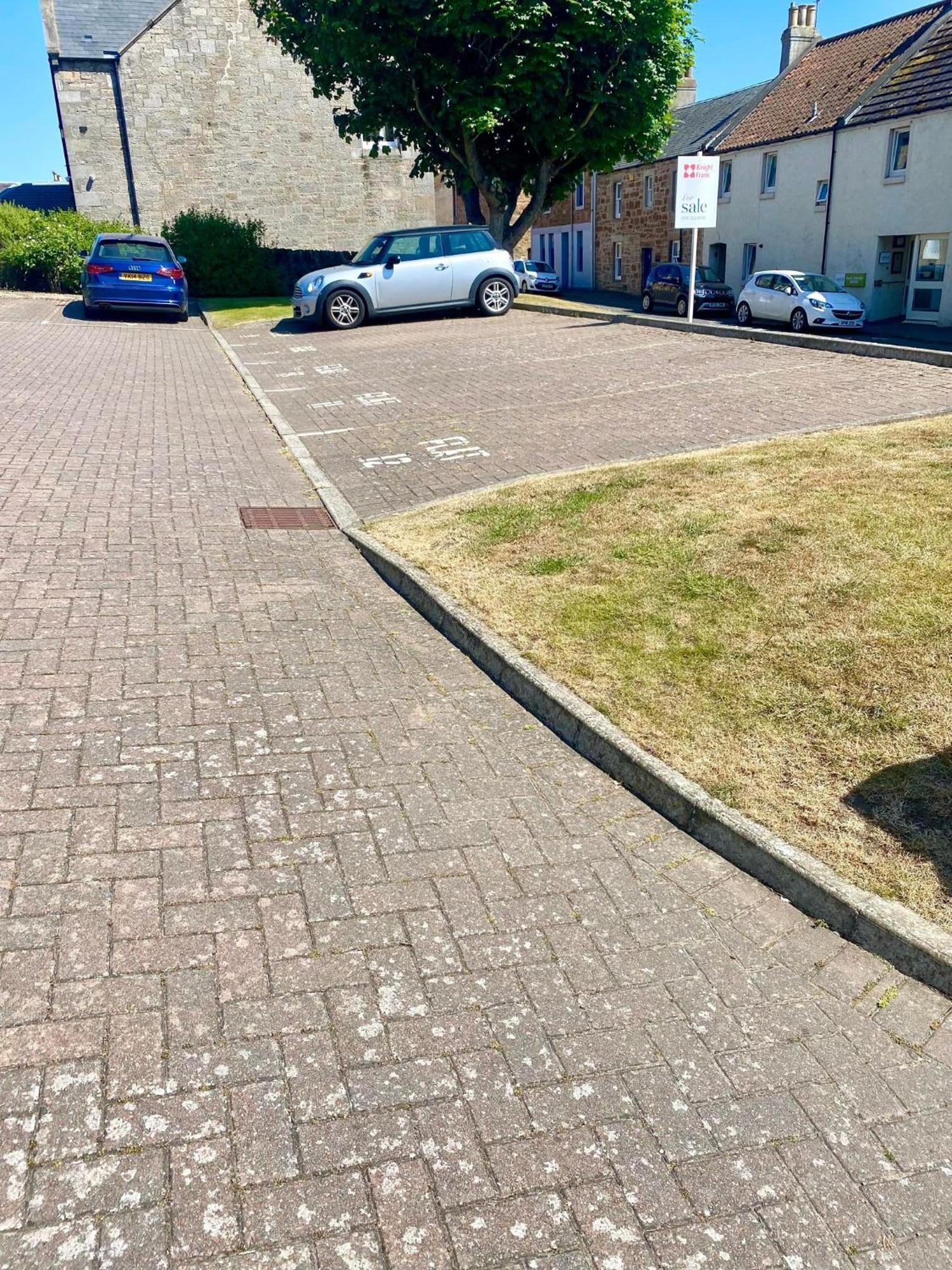 Golf Court View, Elie Apartment Exterior photo